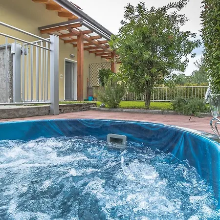 Rebecca - Tremezzina Apartmán *