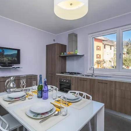 Rebecca - Tremezzina *